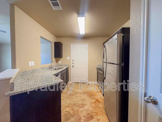 1013 Menard Belton, TX 76513 photo 3
