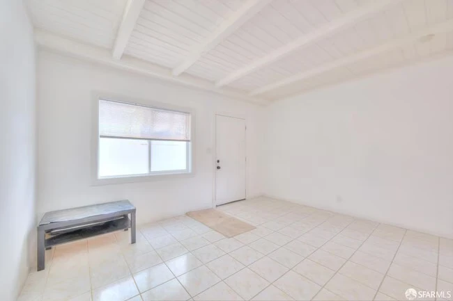 6029 Macarthur Blvd Oakland, CA 94605 photo 5