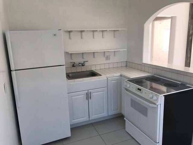136 Jefferson Ave Chula Vista, CA 91910 photo 2