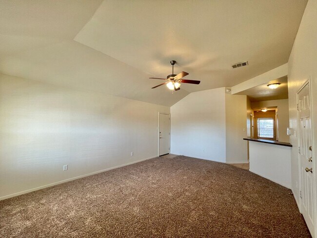 1201 Cavalry Ln Killeen, TX 76549 photo 3
