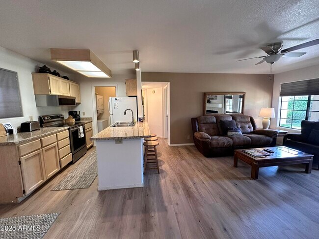 17031 E El Lago Blvd Fountain Hills, AZ 85268 photo 5