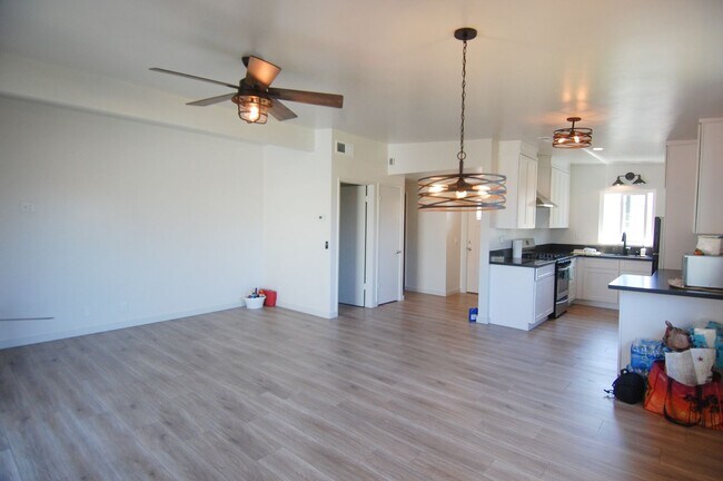 234 W Marquita San Clemente, CA 92672 photo 4