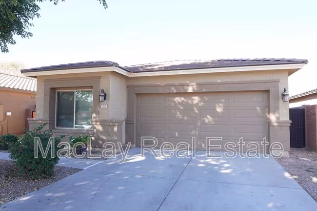 826 W Harvest Rd San Tan Valley, AZ 85140