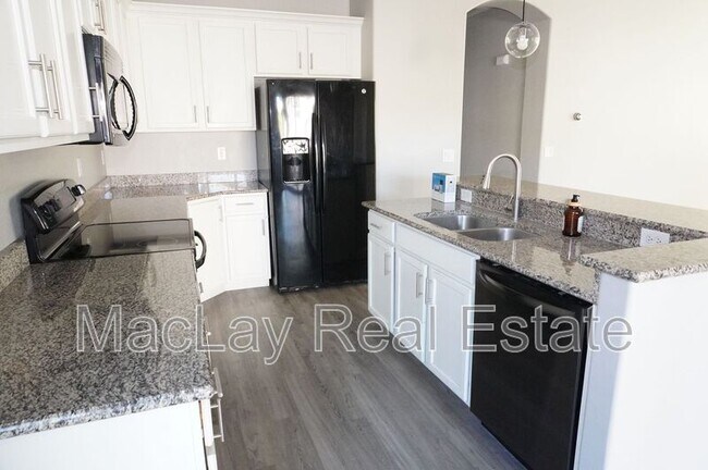 826 W Harvest Rd San Tan Valley, AZ 85140 photo 2
