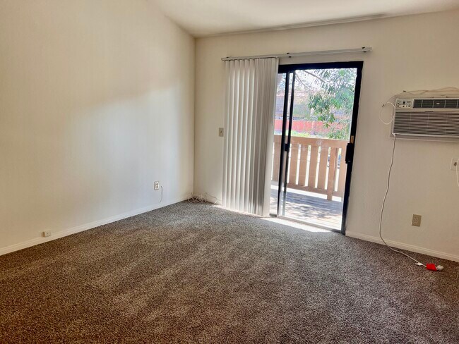 10232 Black Mountain Rd San Diego, CA 92126 photo 3