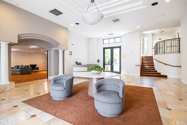 2419 Fifth Ave San Diego, CA 92101 photo 4