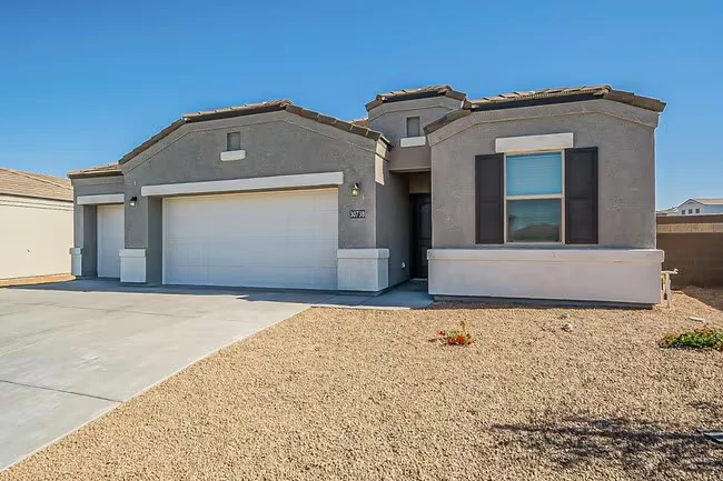 30738 W Columbus Ave Buckeye, AZ 85396 photo 2