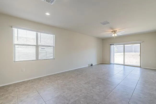 30738 W Columbus Ave Buckeye, AZ 85396 photo 4