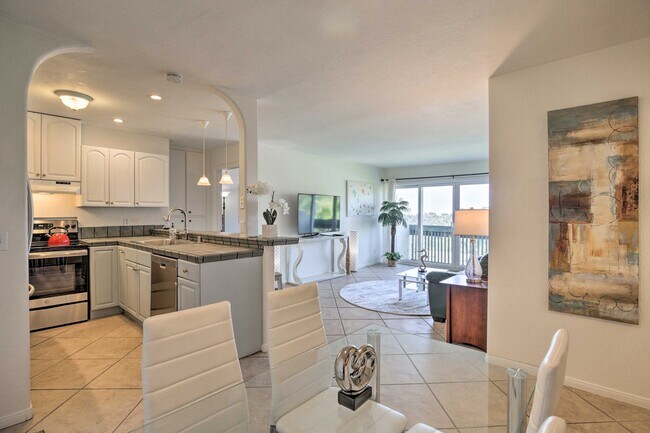 4060 Huerfano Ave San Diego, CA 92117 photo 4