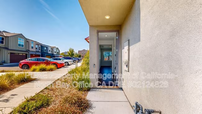 43 Myrsine Wy Santa Rosa, CA 95407 photo 3