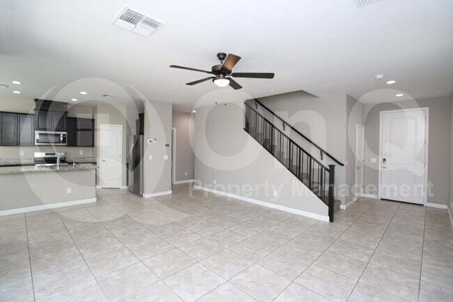 1255 N Arizona Ave Chandler, AZ 85225 photo 3