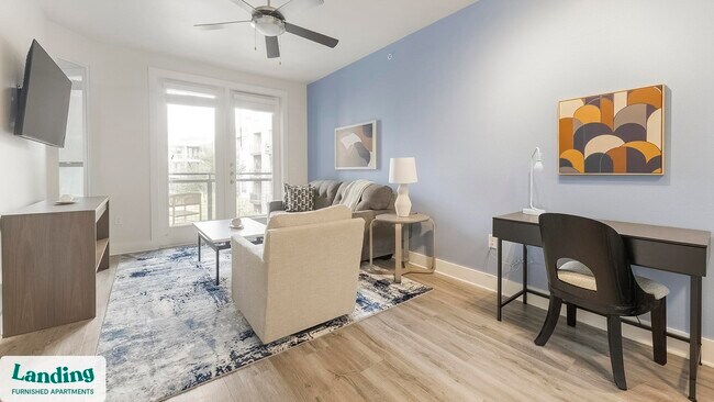 810 W St Johns Ave Austin, TX 78752 photo 5