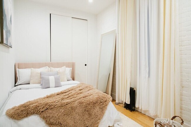 1288 1st Ave. New York, NY 10021 photo 4