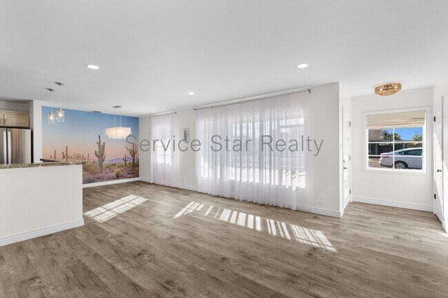 8240 East Edgemont Avenue, Scottsdale, AZ 85257 photo 5