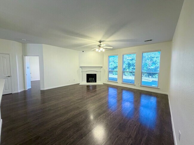 3917 Old Richwood Lane, Fort Worth, TX 76244 photo 4