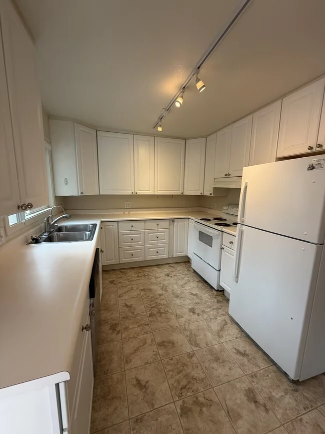 506 Sonoma Ave Santa Rosa, CA 95401 photo 4