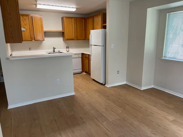 565 Peerless Way Tracy, CA 95376 photo 2