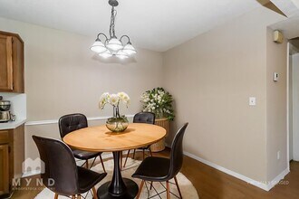 1213 Hyridge St photo 3