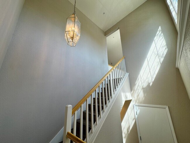 4204 Lucero Court, Pleasanton, CA 94588 photo 4