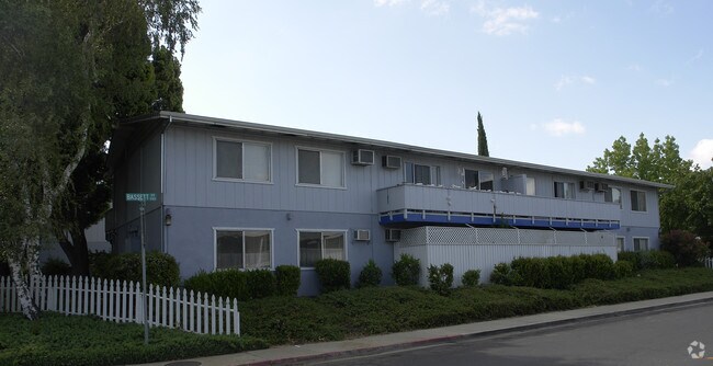 Paramount Arms photo 3