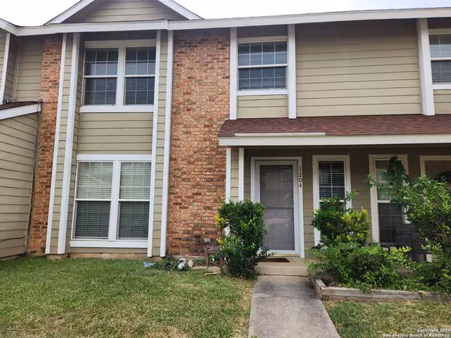 9140 Timber Path San Antonio, TX 78250 photo 2