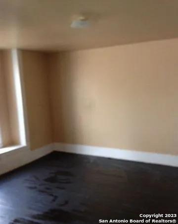 1113 Rivas St San Antonio, TX 78207 photo 3