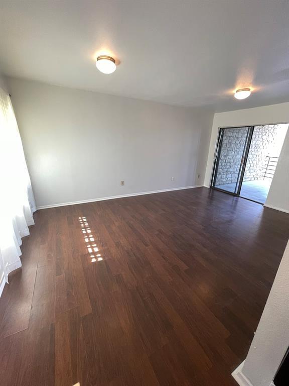 1514 Parker Ln Austin, TX 78741 photo 4