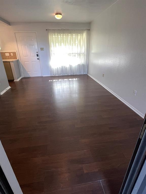 1514 Parker Ln Austin, TX 78741 photo 3