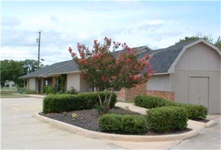 108 8th St Venus, TX 76084 photo 5