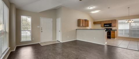 10536 Towerwood Drive, Fort Worth, TX 76140 photo 5