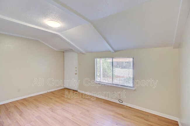 3800 Allegro Lugar St Austin, TX 78749 photo 5