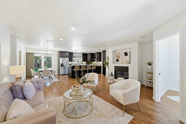 313 N Milton Ave Campbell, CA 95008 photo 4
