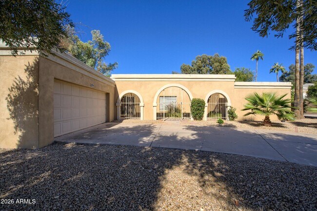 7974 E Vía Campo Scottsdale, AZ 85258 photo 4