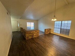 2905 Woodlark Drive, Fort Worth, TX 76123 photo 4