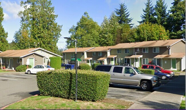 10018 5th Pl SE Lake Stevens, WA 98258 photo 3