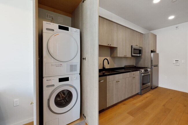 214 Clara Street, San Francisco, CA 94107 photo 4