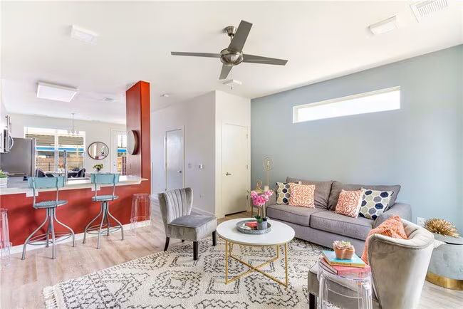 7805 Cooper Lane, Austin, TX 78745 photo 5