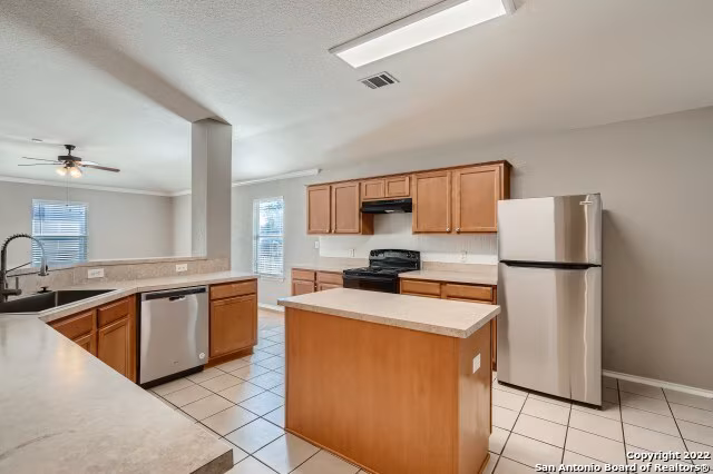 6705 Joan Grona San Antonio, TX 78238 photo 3