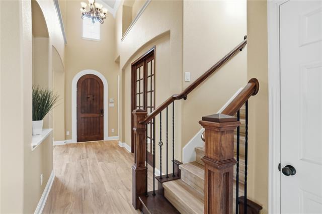 838 San Clemente Irving, TX 75039 photo 3