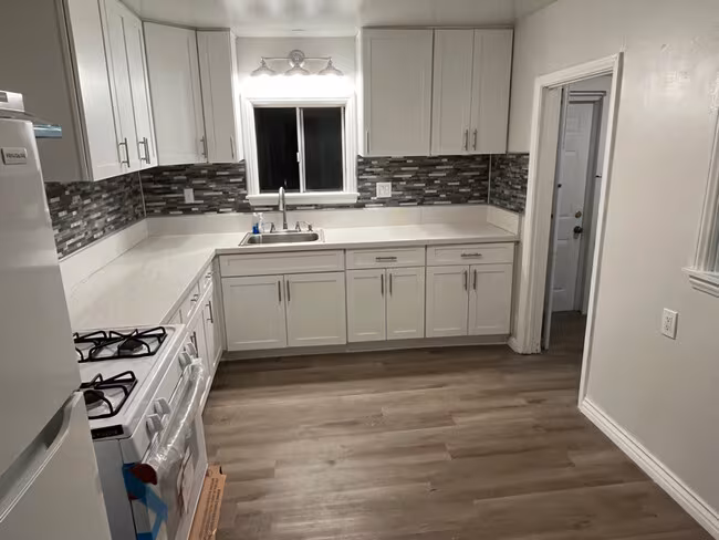 1521 S 42nd St San Diego, CA 92113 photo 4