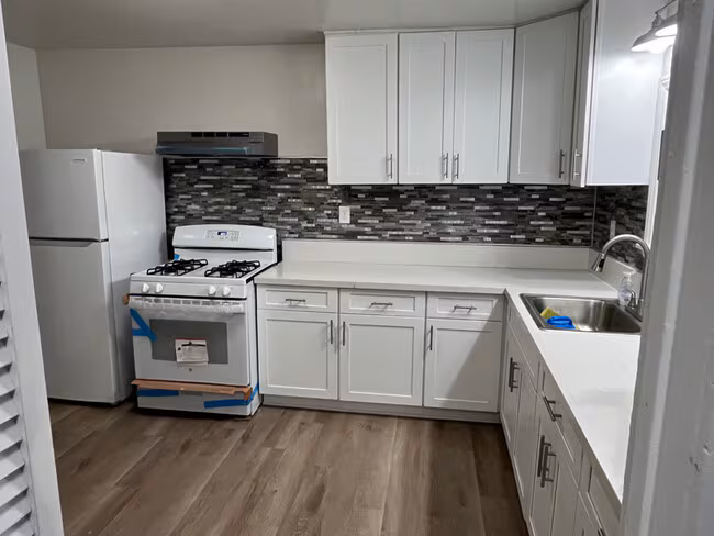 1521 S 42nd St San Diego, CA 92113 photo 3