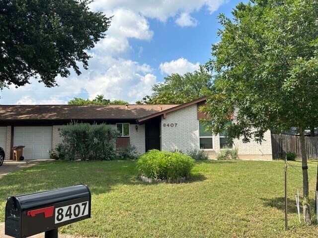 8407 Leesburg Cir Austin, TX 78758 photo 3