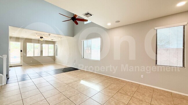 7179 S Bridalvail Ct Gilbert, AZ 85298 photo 3