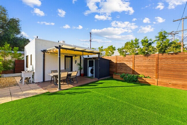 5019 Hawley Blvd San Diego, CA 92116 photo 3