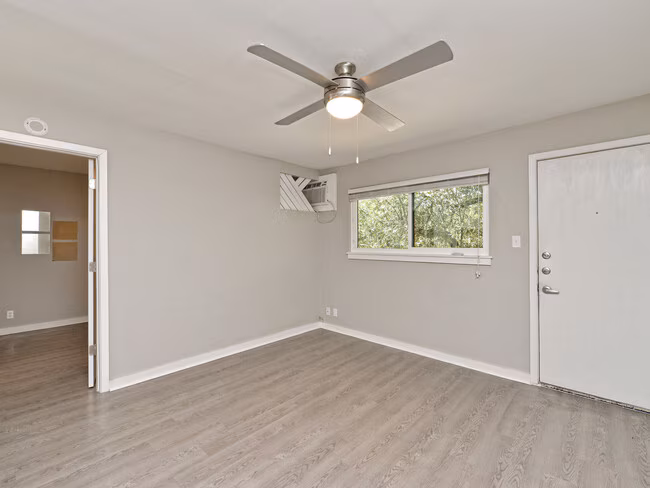 Deep Eddy Flats photo 5
