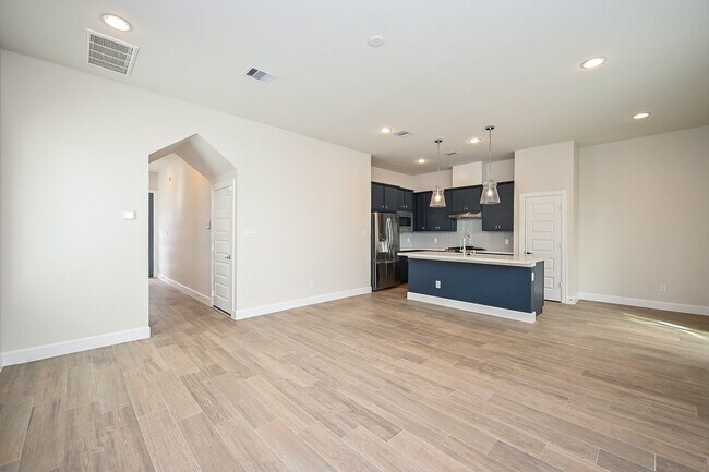 651 Press Street, Houston, TX 77020 photo 3