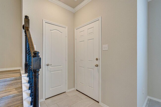 3404 Becker Drive, Denton, TX 76207 photo 5
