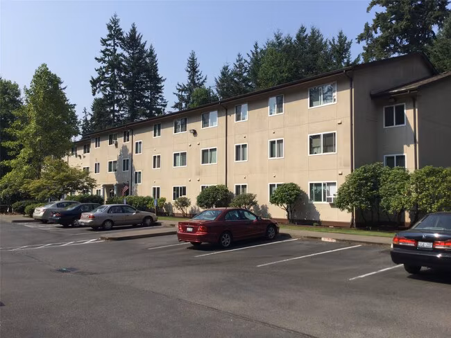 317 152nd St E Tacoma, WA 98445 photo 2