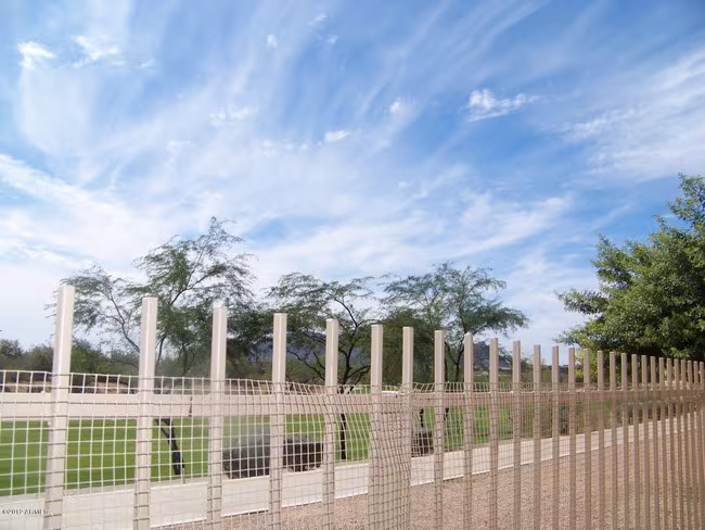 7901 E Joshua Tree Ln Scottsdale, AZ 85250 photo 4