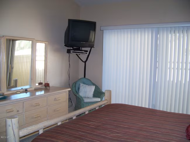 7901 E Joshua Tree Ln Scottsdale, AZ 85250 photo 2